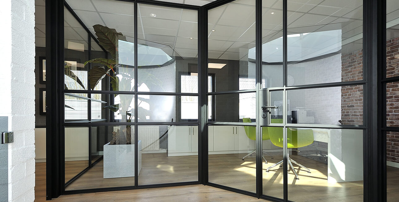 Paneles y separadores para interiores | Aluminios Valverde – Ventanas de aluminio y PVC a la carta para profesionales