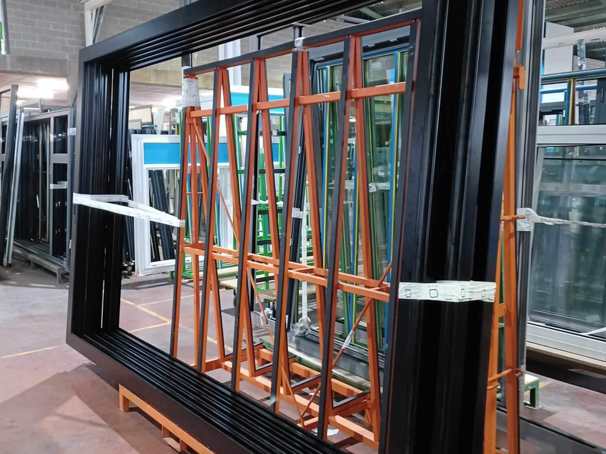 Aluminios Valverde – Ventanas a la carta para profesionales